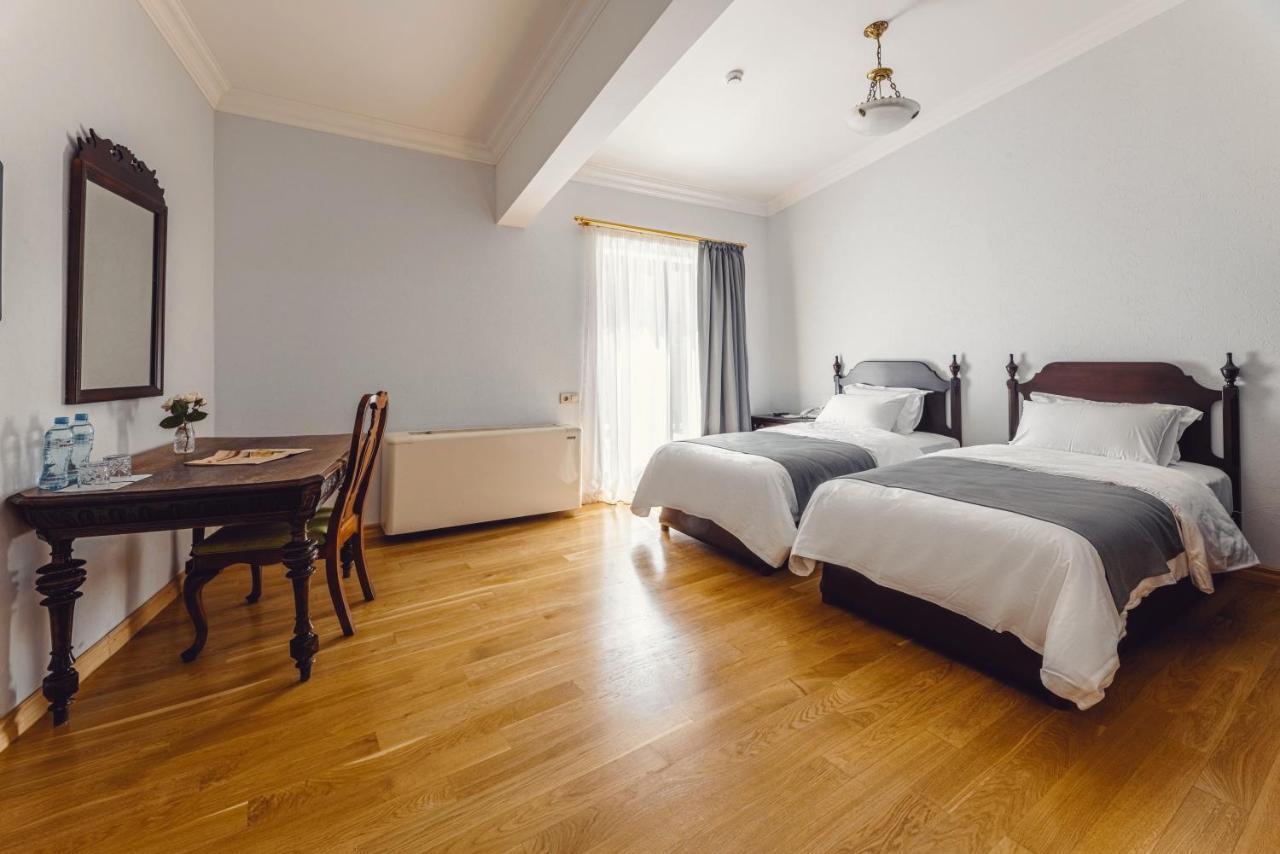 Octava Boutique Hotel ティビリシ エクステリア 写真